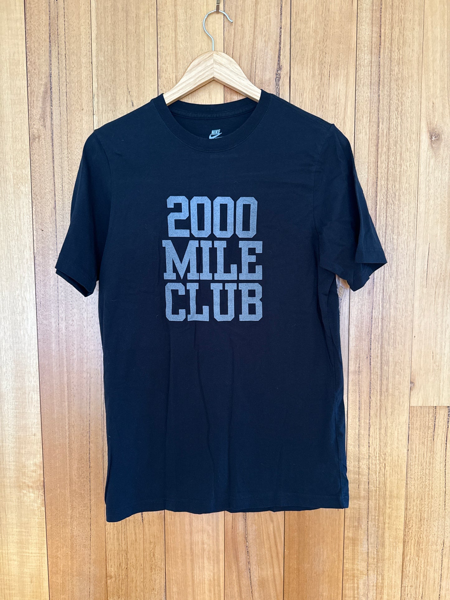 Nike Sportswear 2000 Mile Club T-Shirt