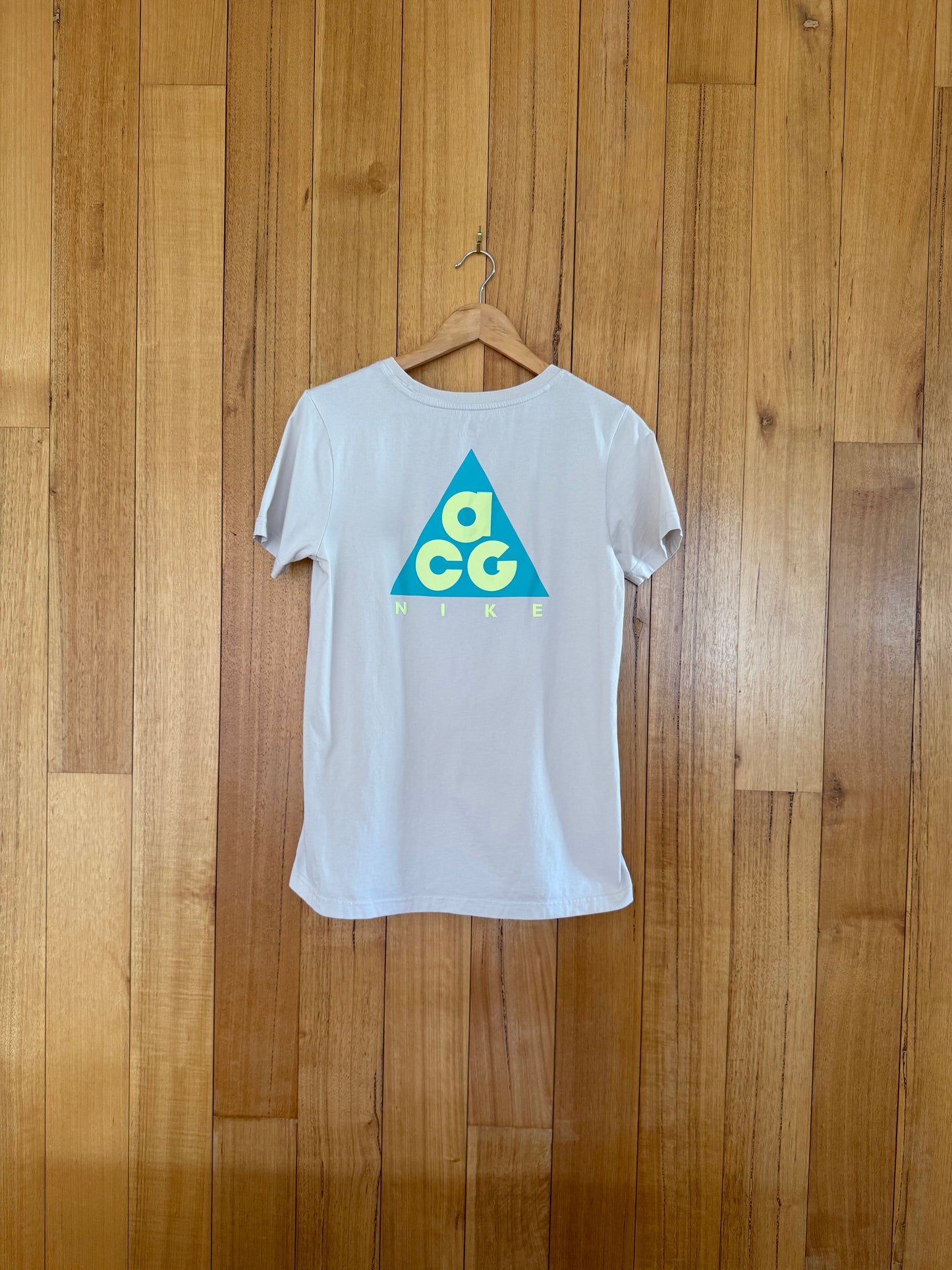 Nike ACG Small Logo T-shirt (Womens)