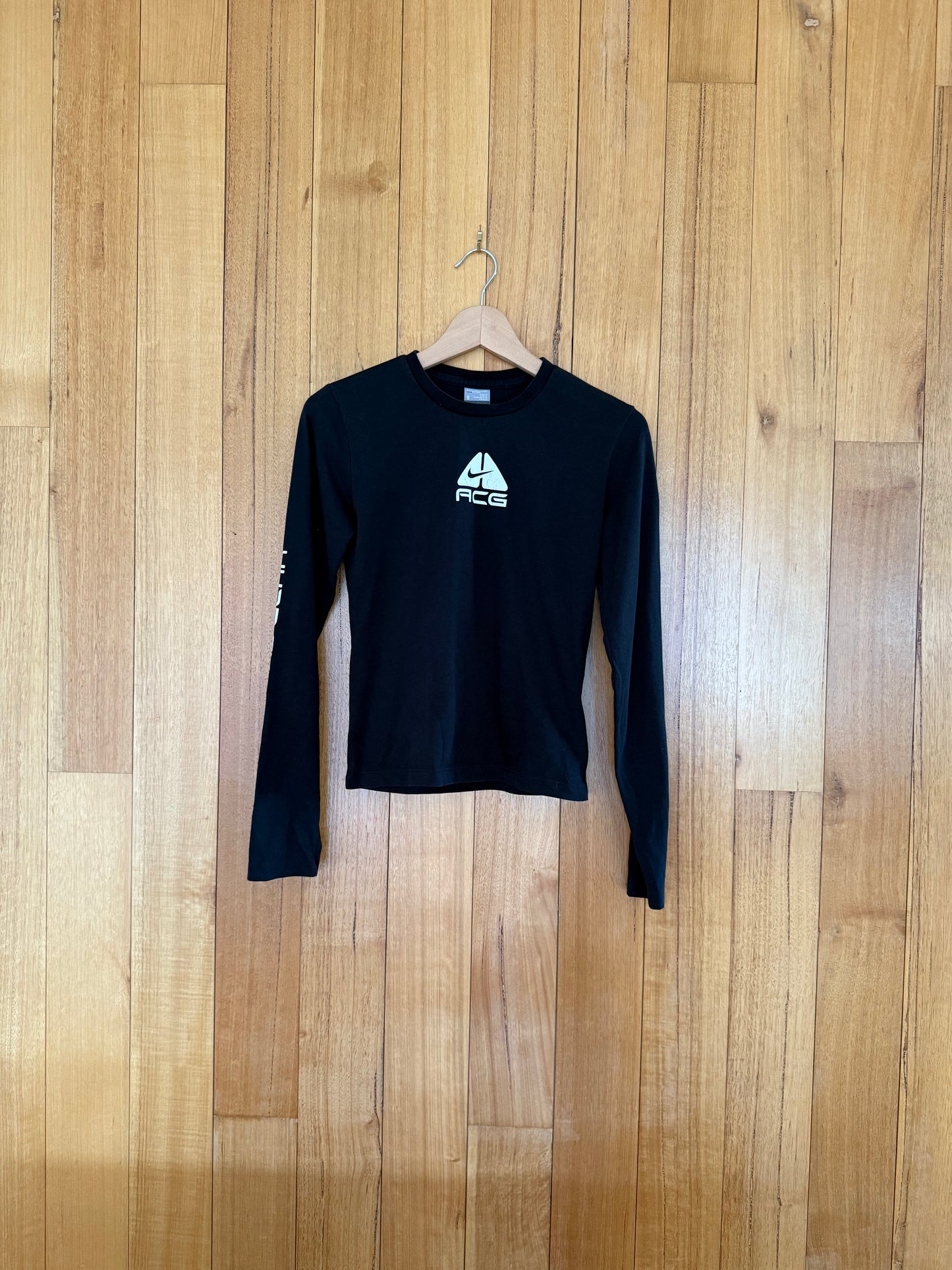 Nike ACG Double Lung Long Sleeve T-shirt (Womens)