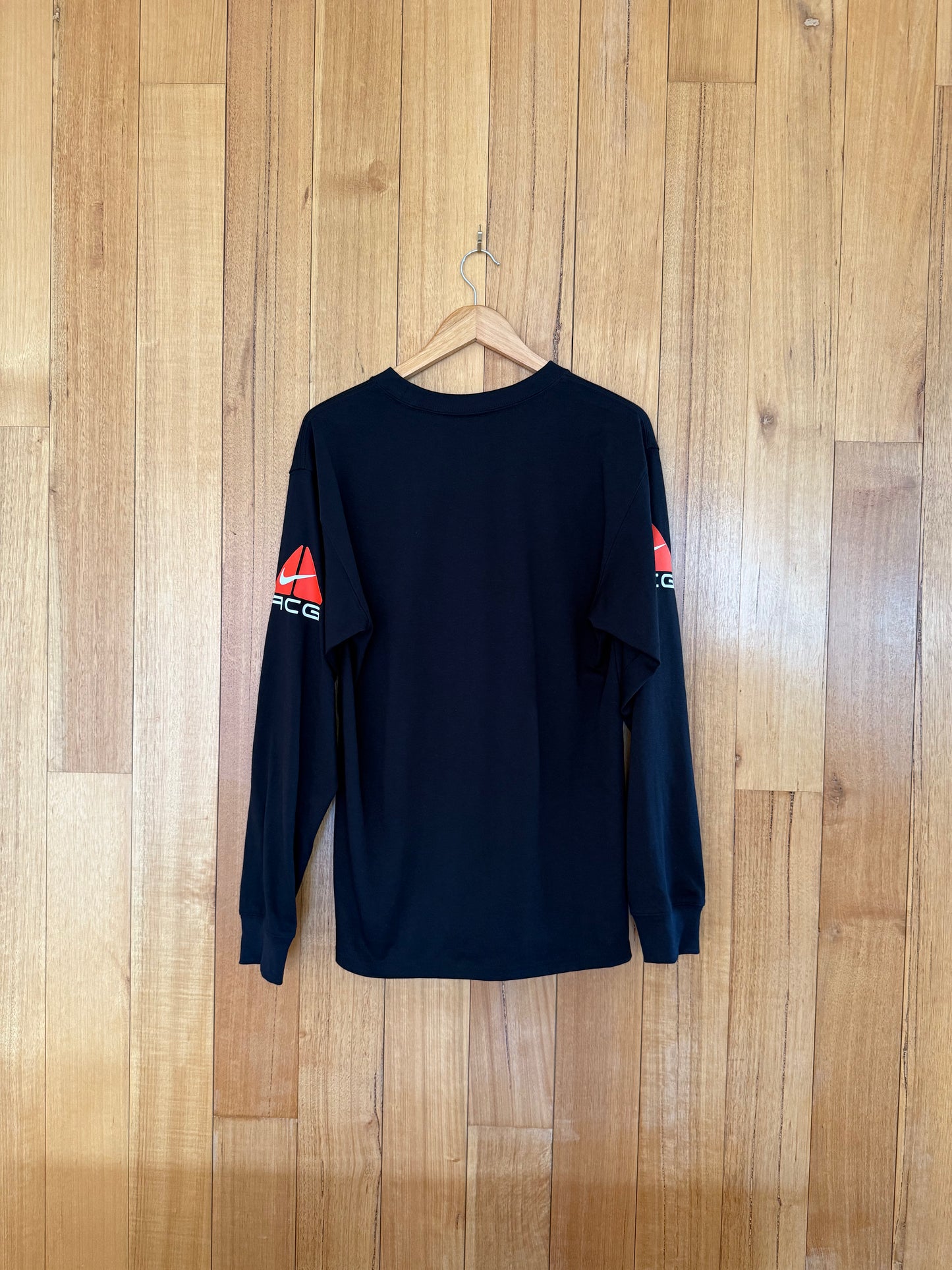 Nike ACG Big Logo Long Sleeve T-shirt