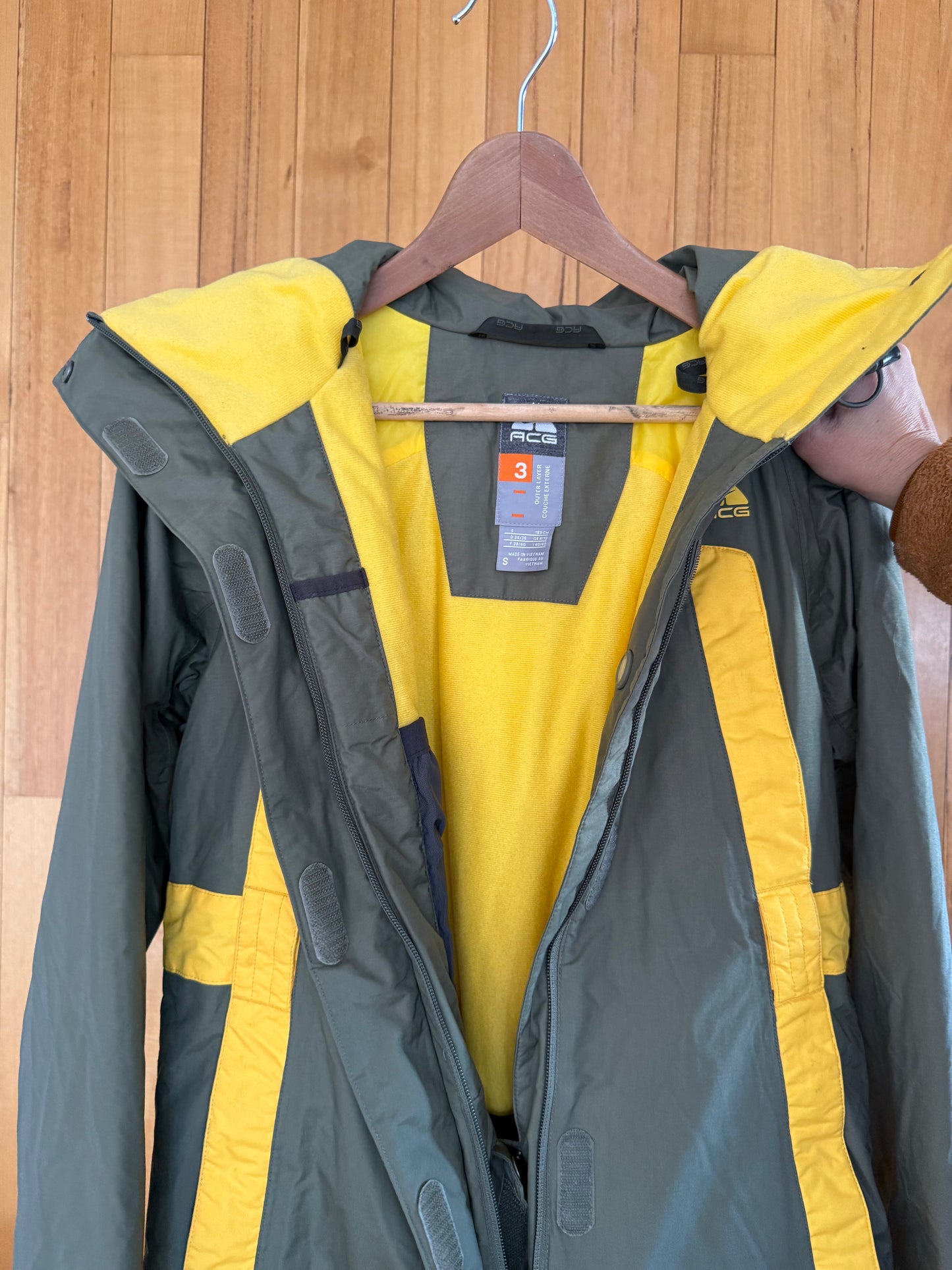 Nike ACG NikeFIT Insulated Jacket (Womens)