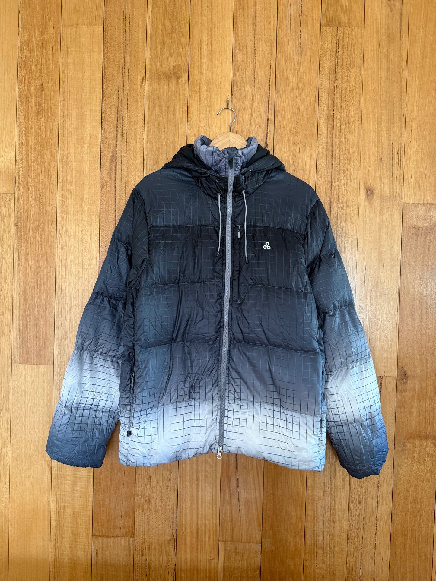Nike ACG 'Grid' Down Jacket with Hood (800 Series Down)