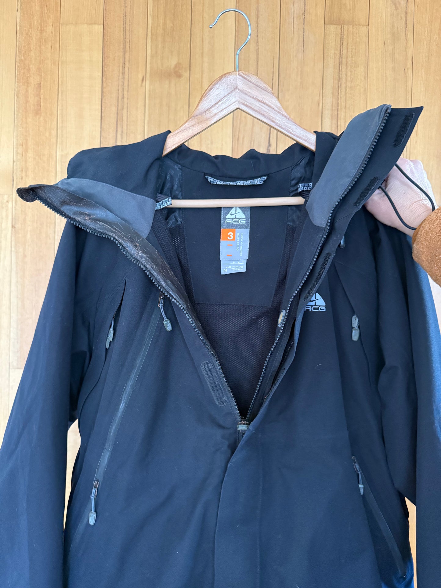 NIKE ACG GORE-TEX Ski Jacket - Black