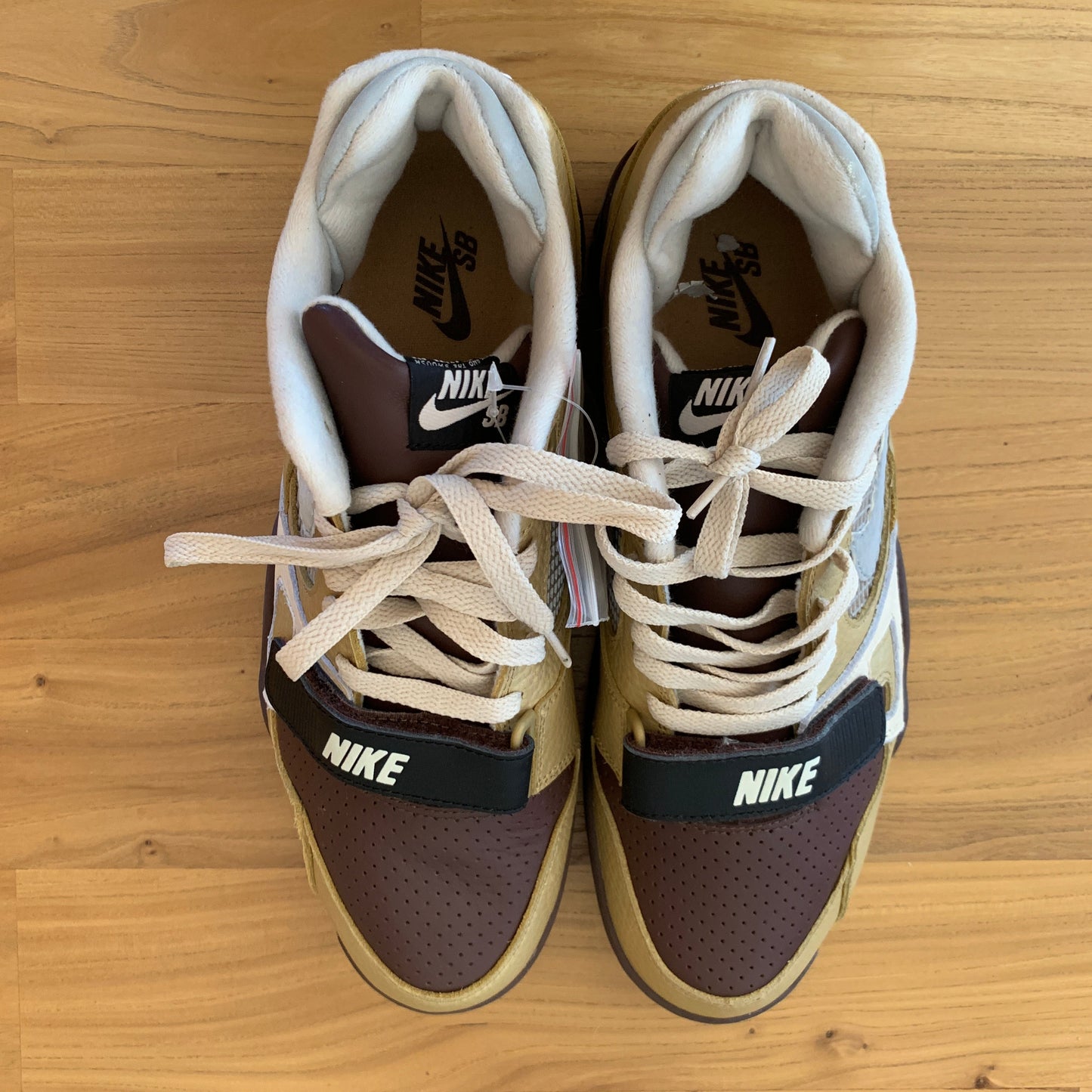 2007 NikeSB Air Trainer 2 Metallic Gold / Reflect Silver