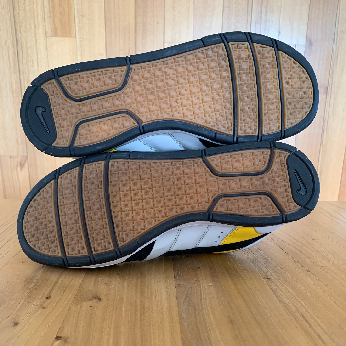 2006 Nike 6.0 Air Morgan Jocks Suck White/Black/Yellow