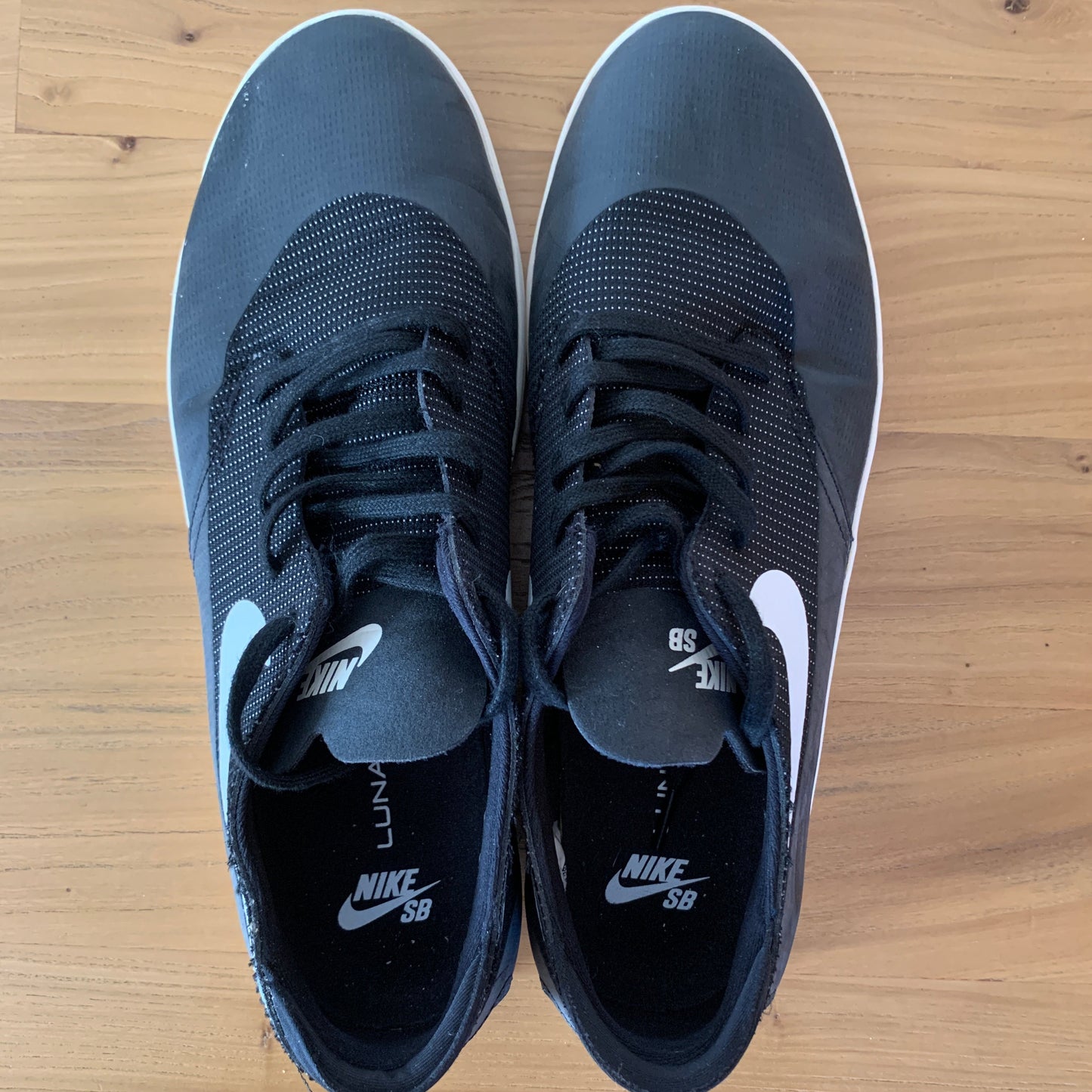2014 NikeSB One Shot Skate Shoe Black/White