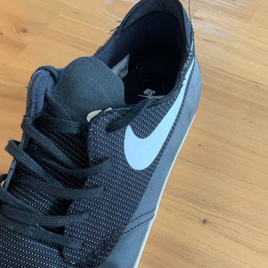 2014 NikeSB One Shot Skate Shoe Black/White