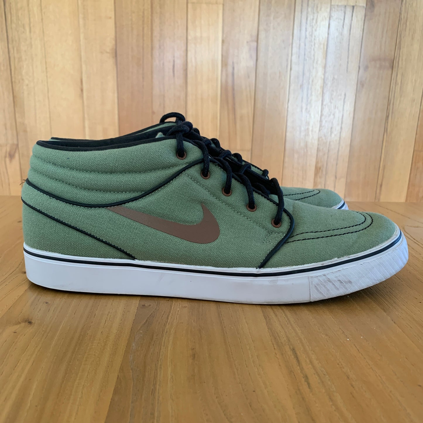 2011 NikeSB Stefan Janoski MD Oil Green/Pecan
