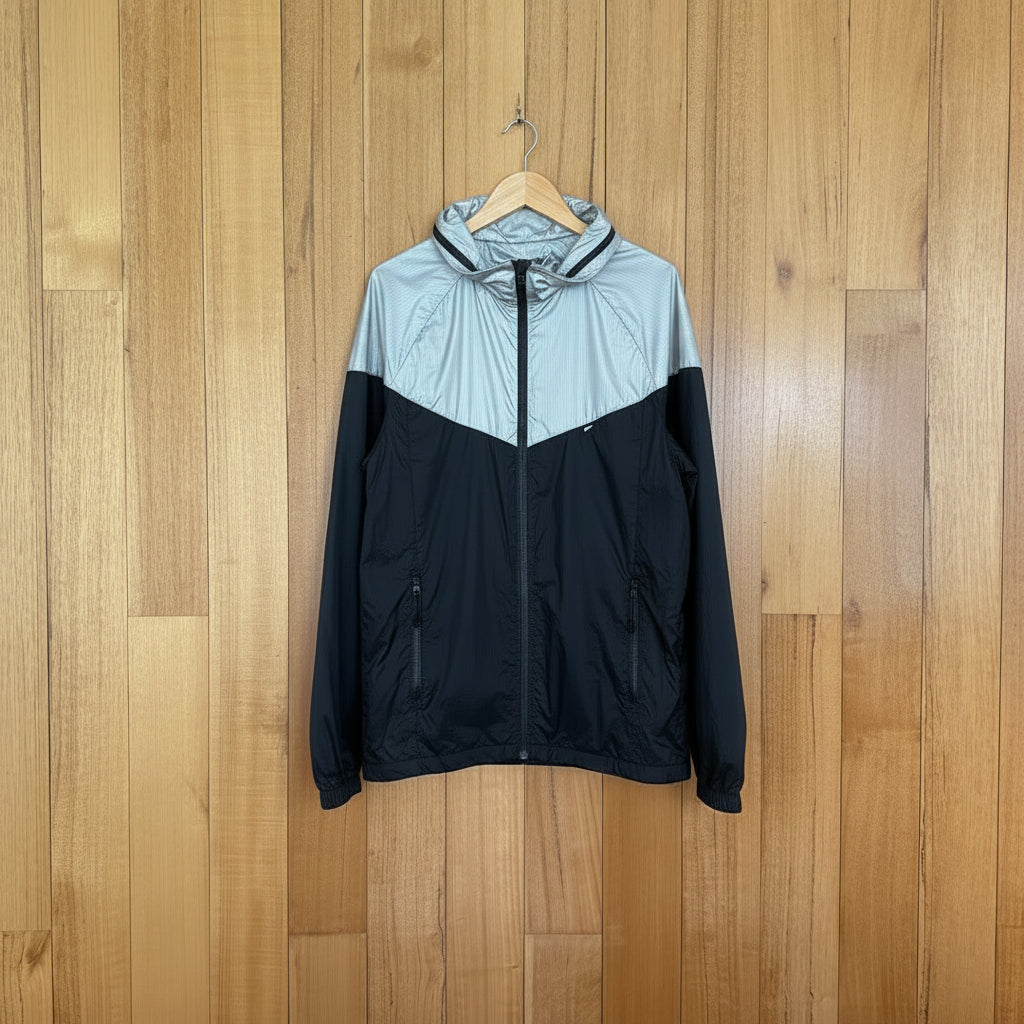 Nike Sportswear Wind-Runner Jacket - Black and Silver