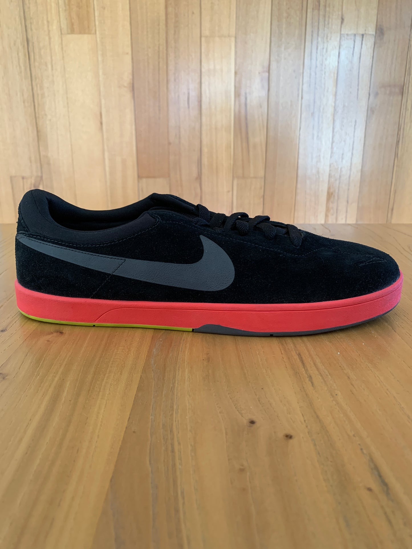 NikeSB Eric Koston 1 Black Sunburst