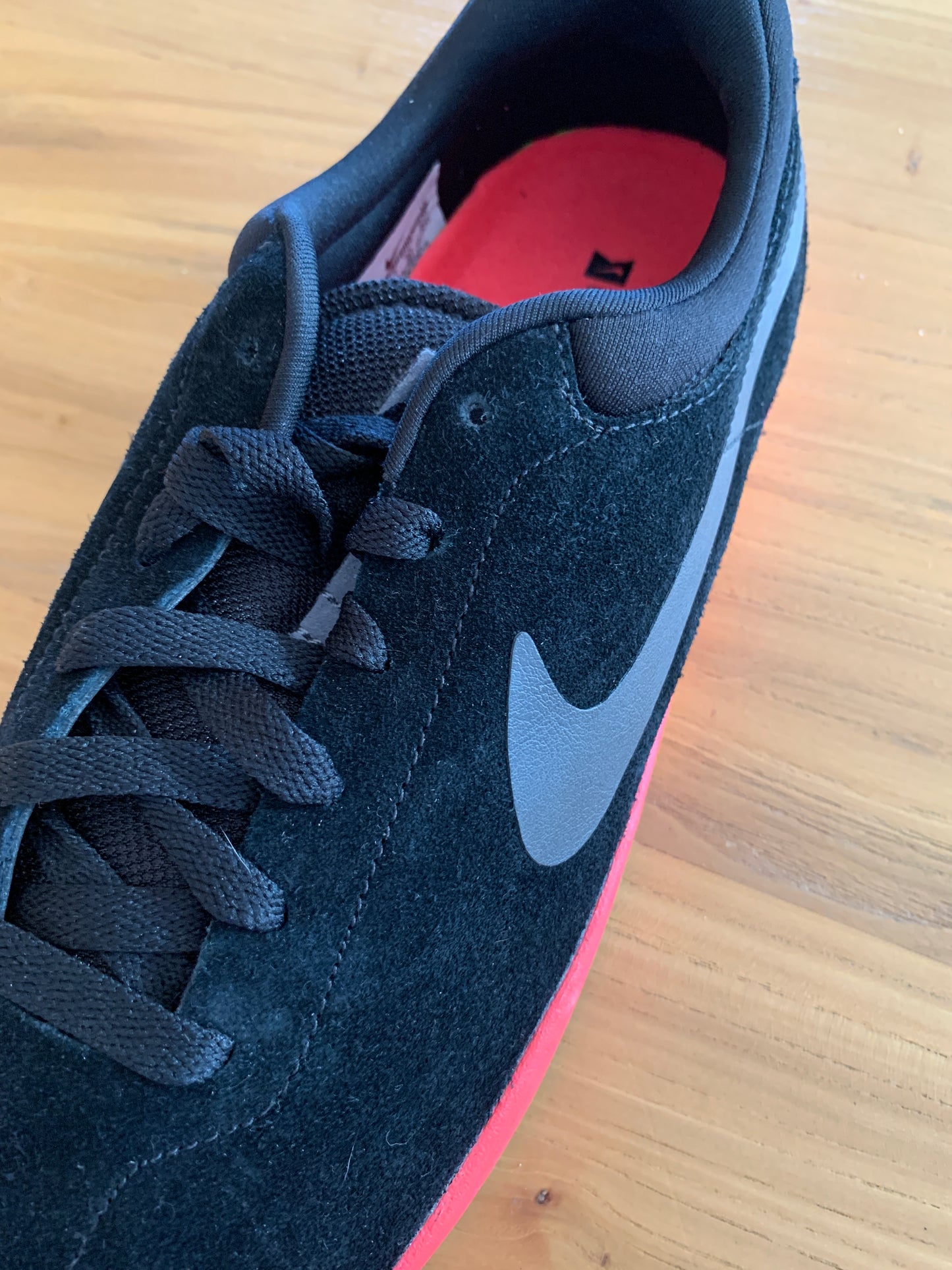 NikeSB Eric Koston 1 Black Sunburst