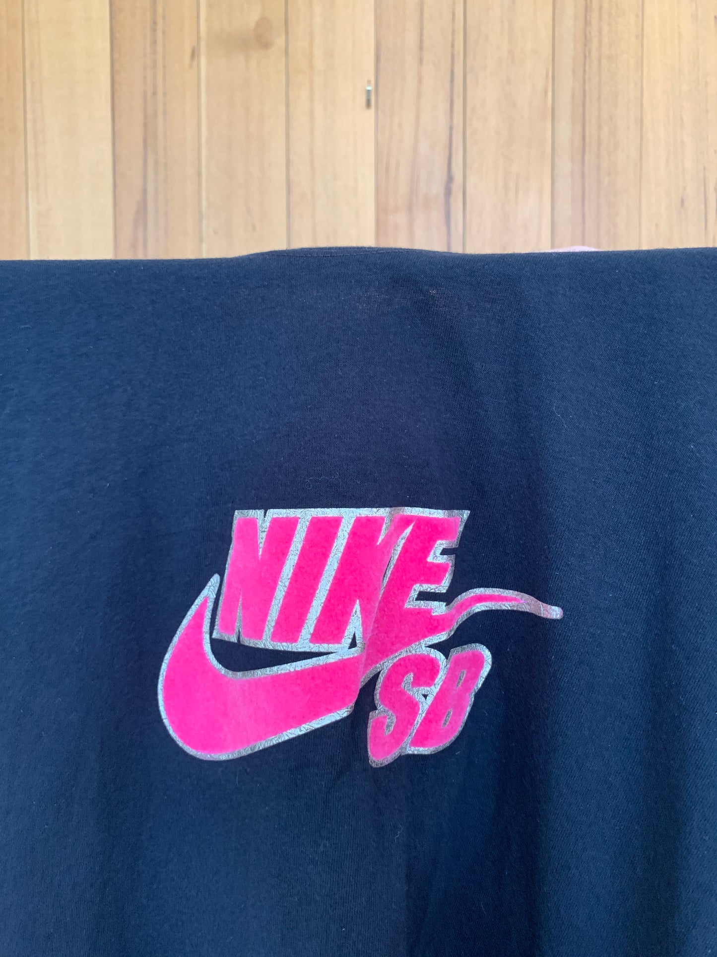 NikeSB Pink Felt Logo T-Shirt