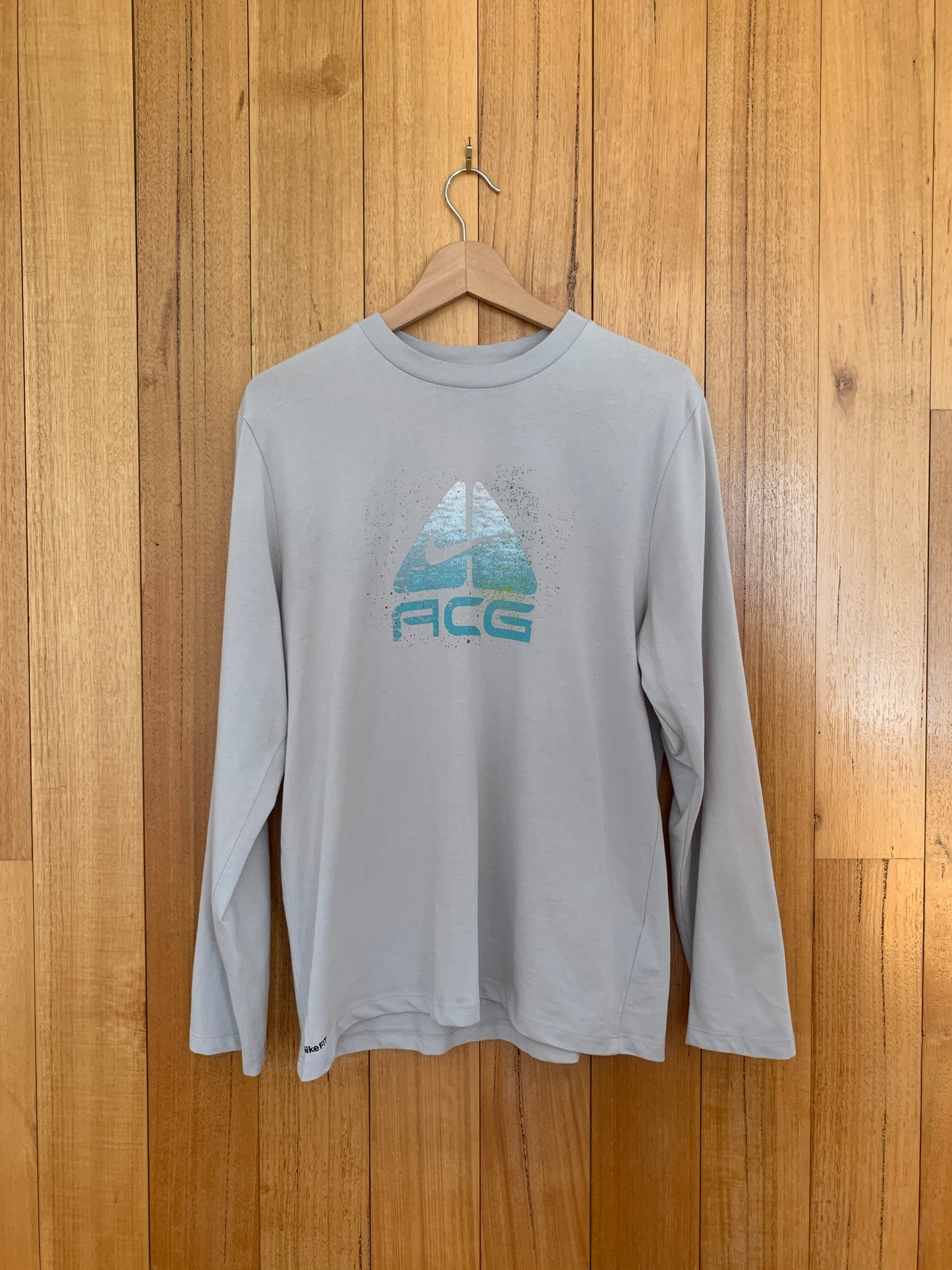 Nike ACG Paint Speckle Long Sleeve Logo T-Shirt