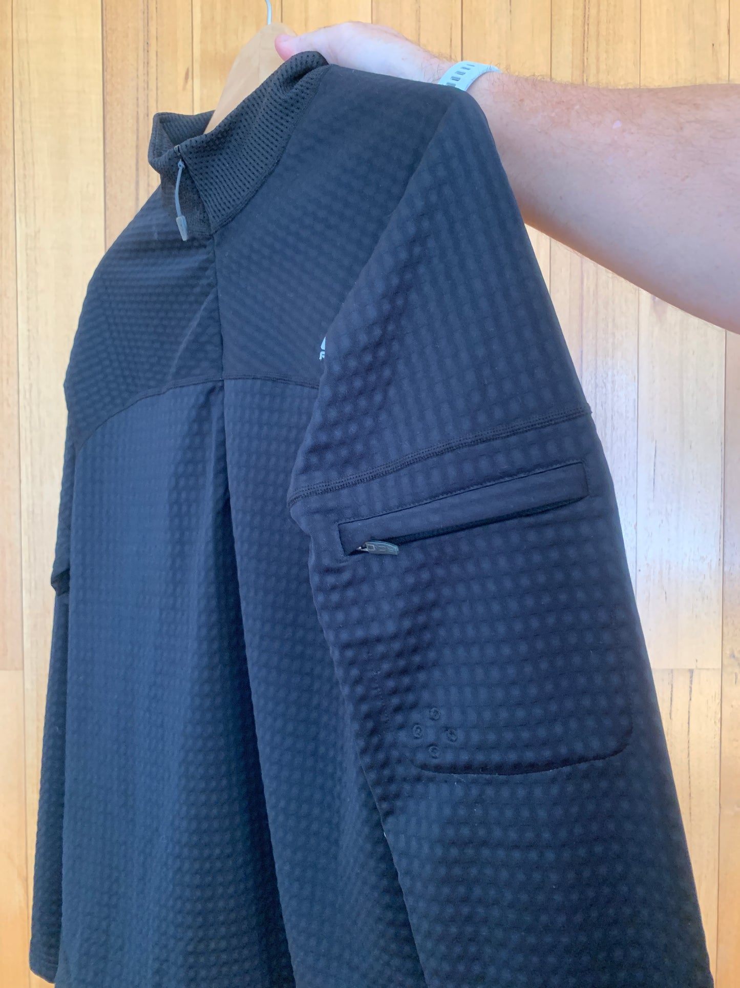 Nike ACG Sphere Thermal Half Zip Sweater