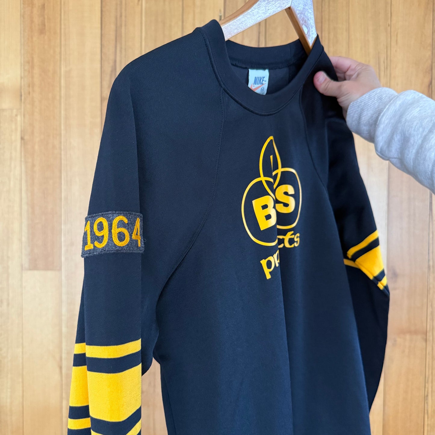 Nike Sportswear Limited Issue Blue Ribbon Sports Products Crew