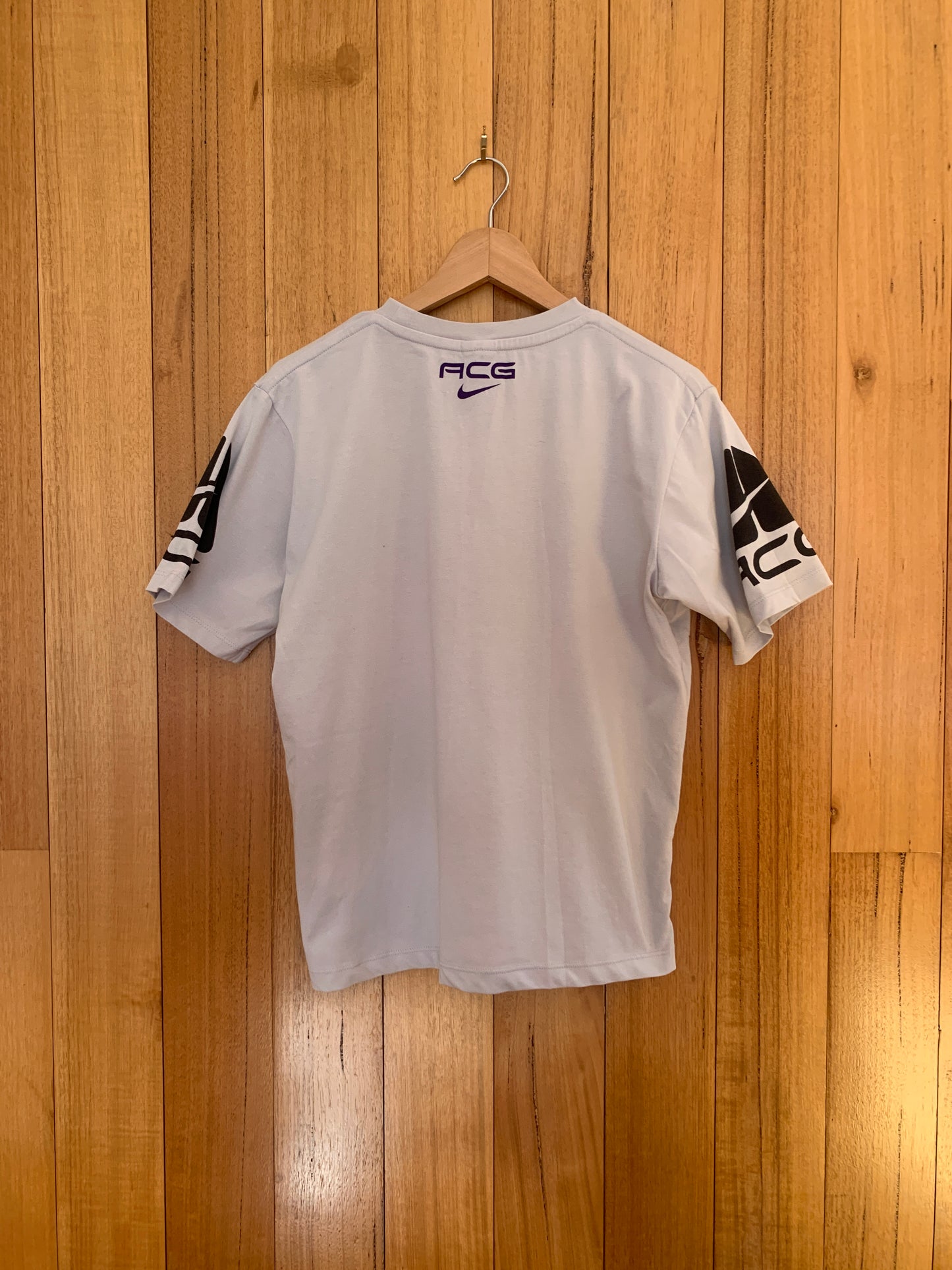 2006 Nike ACG Big Logo T-Shirt - Grey