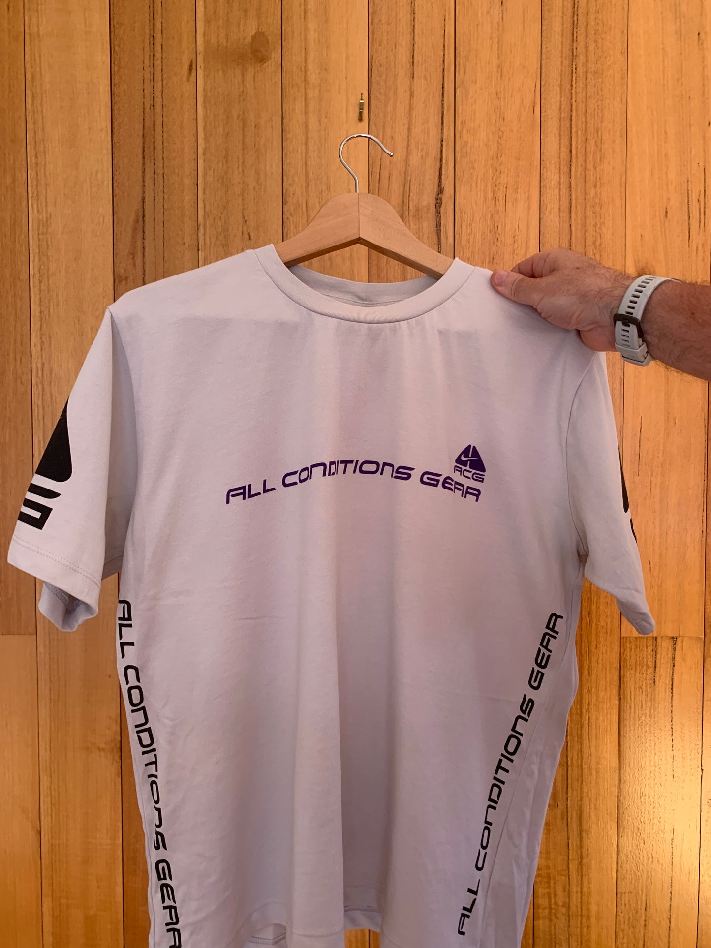 2006 Nike ACG Big Logo T-Shirt - Grey