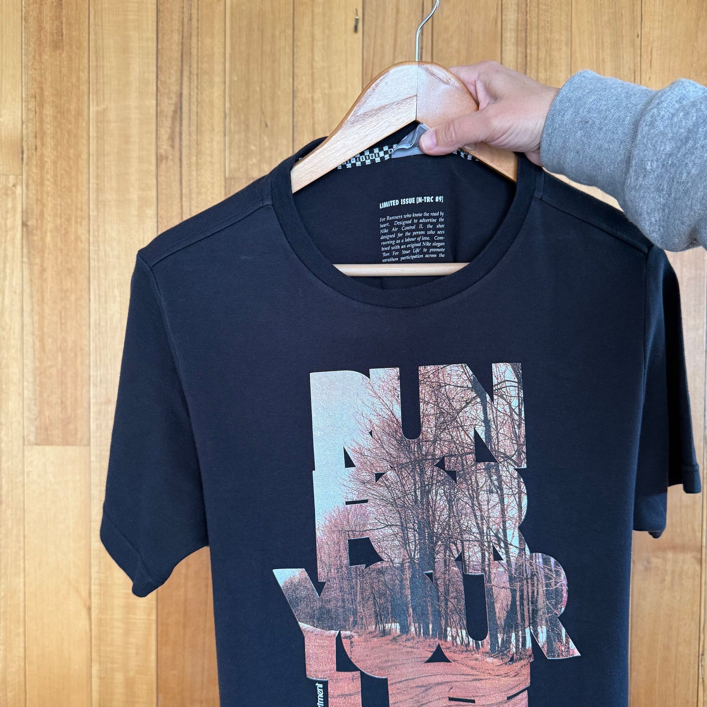Nike Sportswear Re-Issue 'Run for your Life' Graphic T-Shirt