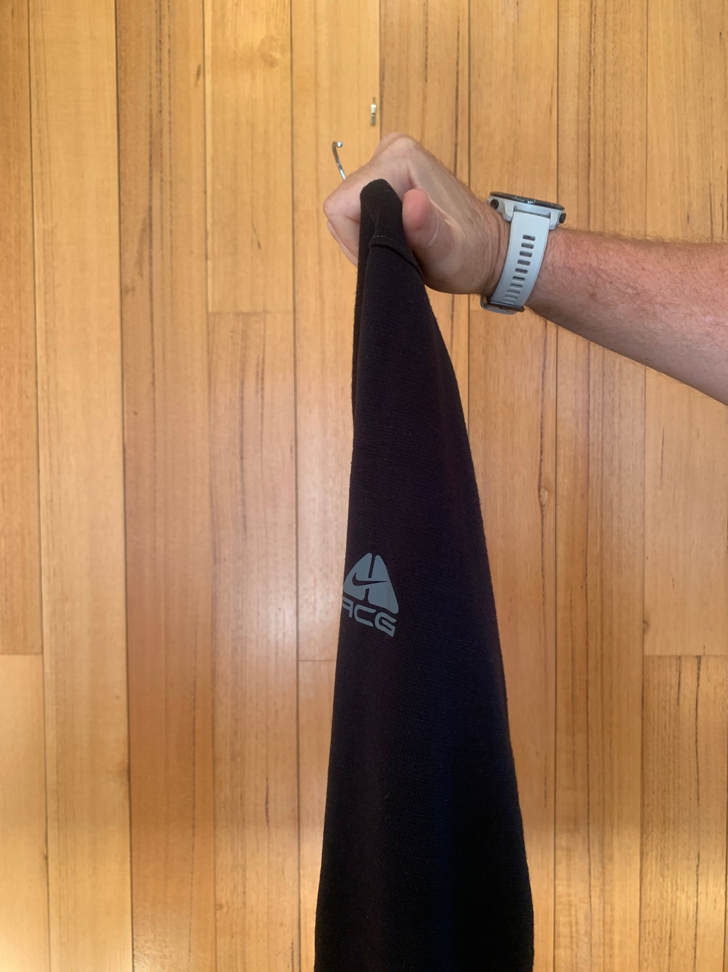 Nike ACG Front Pocket Long Sleeve