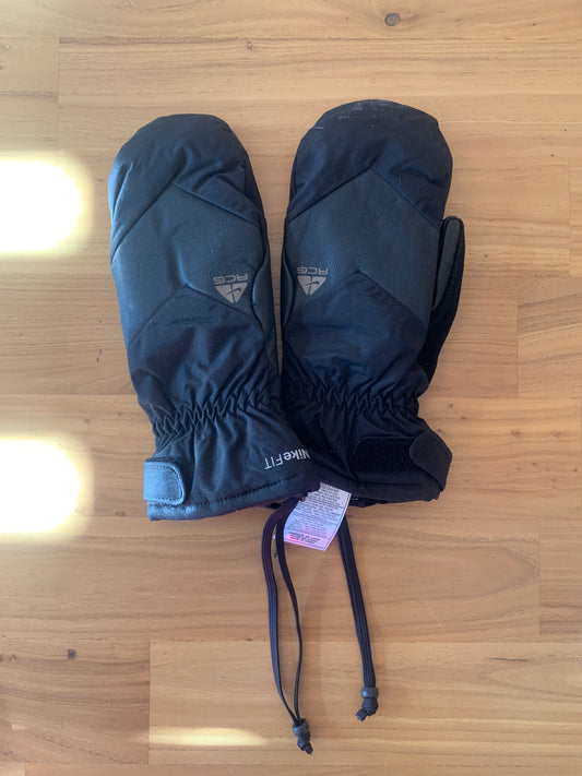 Nike ACG Storm-FIT Mittens
