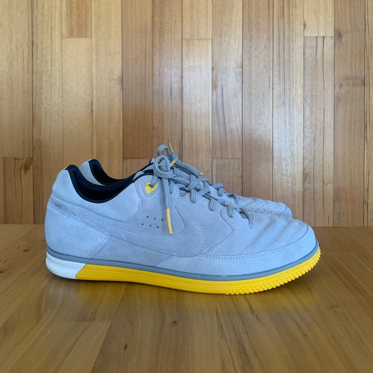 2011 Nike Livestrong Nike5 StreetGato TZ LAF