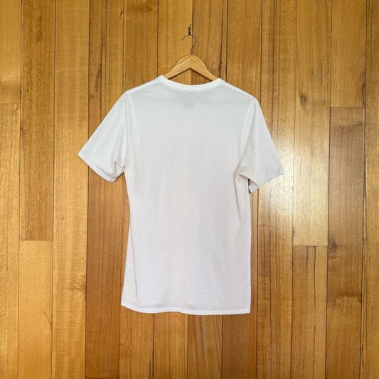 Nike Sportswear NSW Red Logo T-Shirt