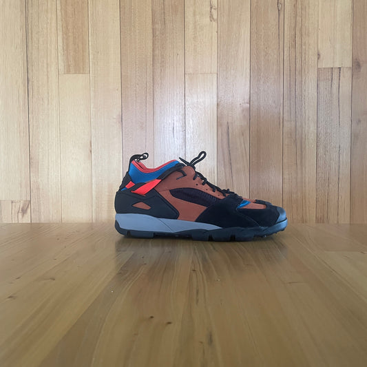 2018 Nike ACG Air Revaderchi 'Black Dark Russet'
