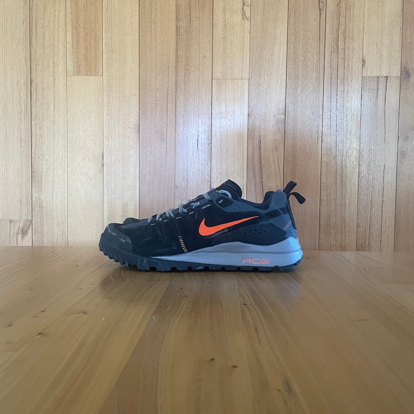 Nike ACG Air Dirt Wildedge 'Black Orange'