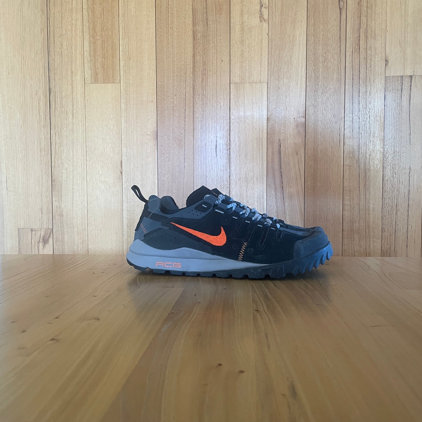Nike ACG Air Dirt Wildedge 'Black Orange'