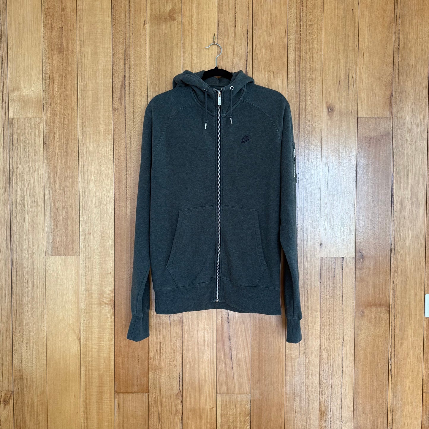 Nike Sportswear Organic Cotton Full Zip Hoodie in green - front view