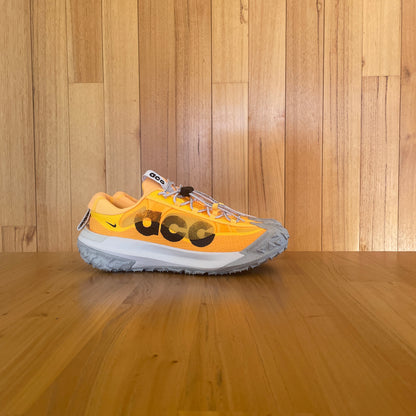 2022 Nike ACG Mountain Fly 2 Low 'Laser Orange'