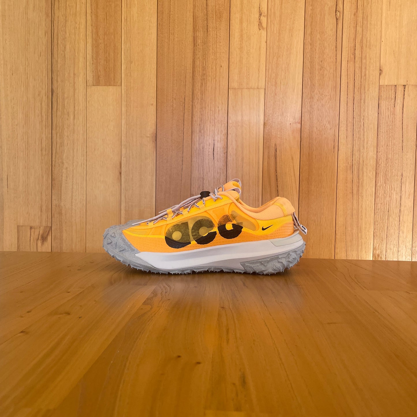 2022 Nike ACG Mountain Fly 2 Low 'Laser Orange'