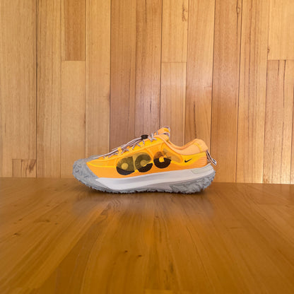 2022 Nike ACG Mountain Fly 2 Low 'Laser Orange'