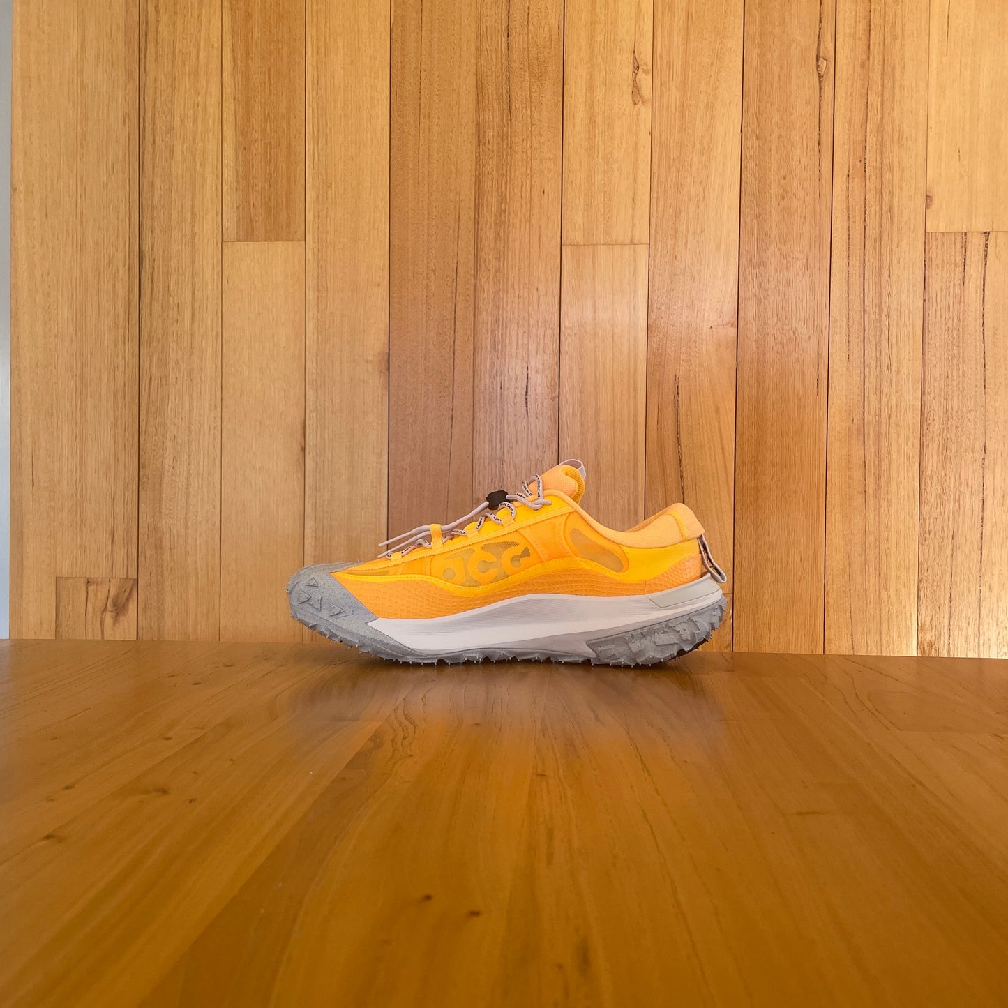 2022 Nike ACG Mountain Fly 2 Low 'Laser Orange'