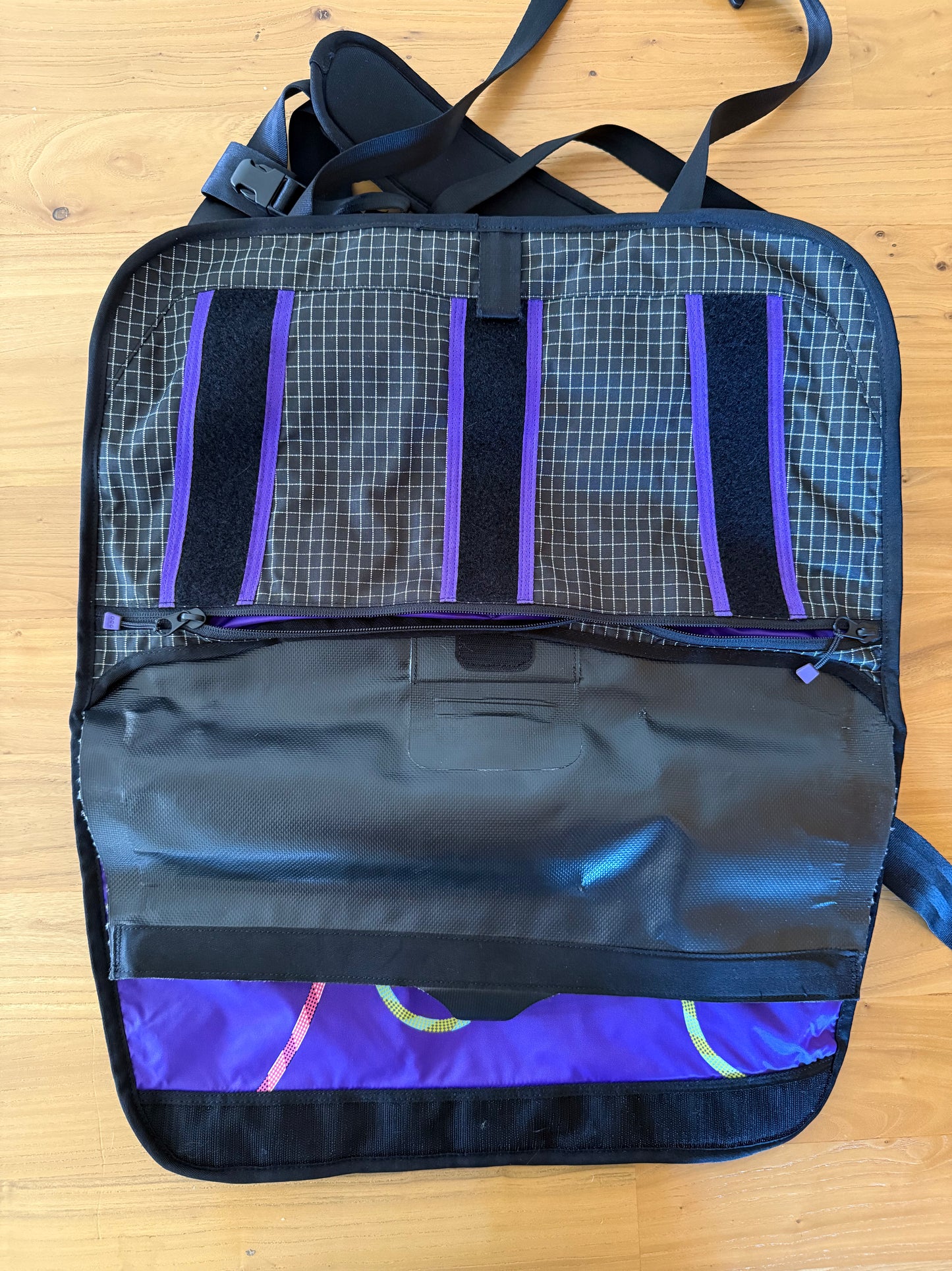 Nike ACG 20th Anniversary Messenger Bag 'Grid Pattern'