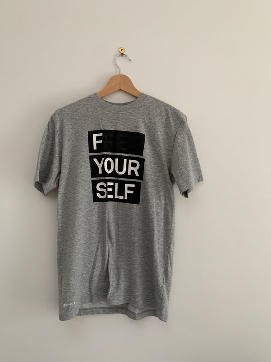 Nike Running Free Yourself T-Shirt