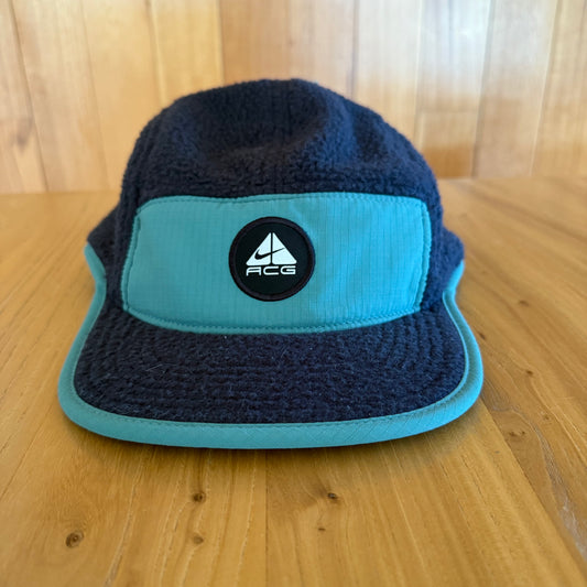 Nike ACG Therma-Fit Fleece Fly Cap
