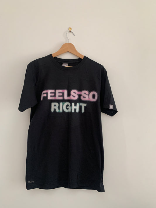 NikeSB Feels So Right Can't be Wrong T-Shirt