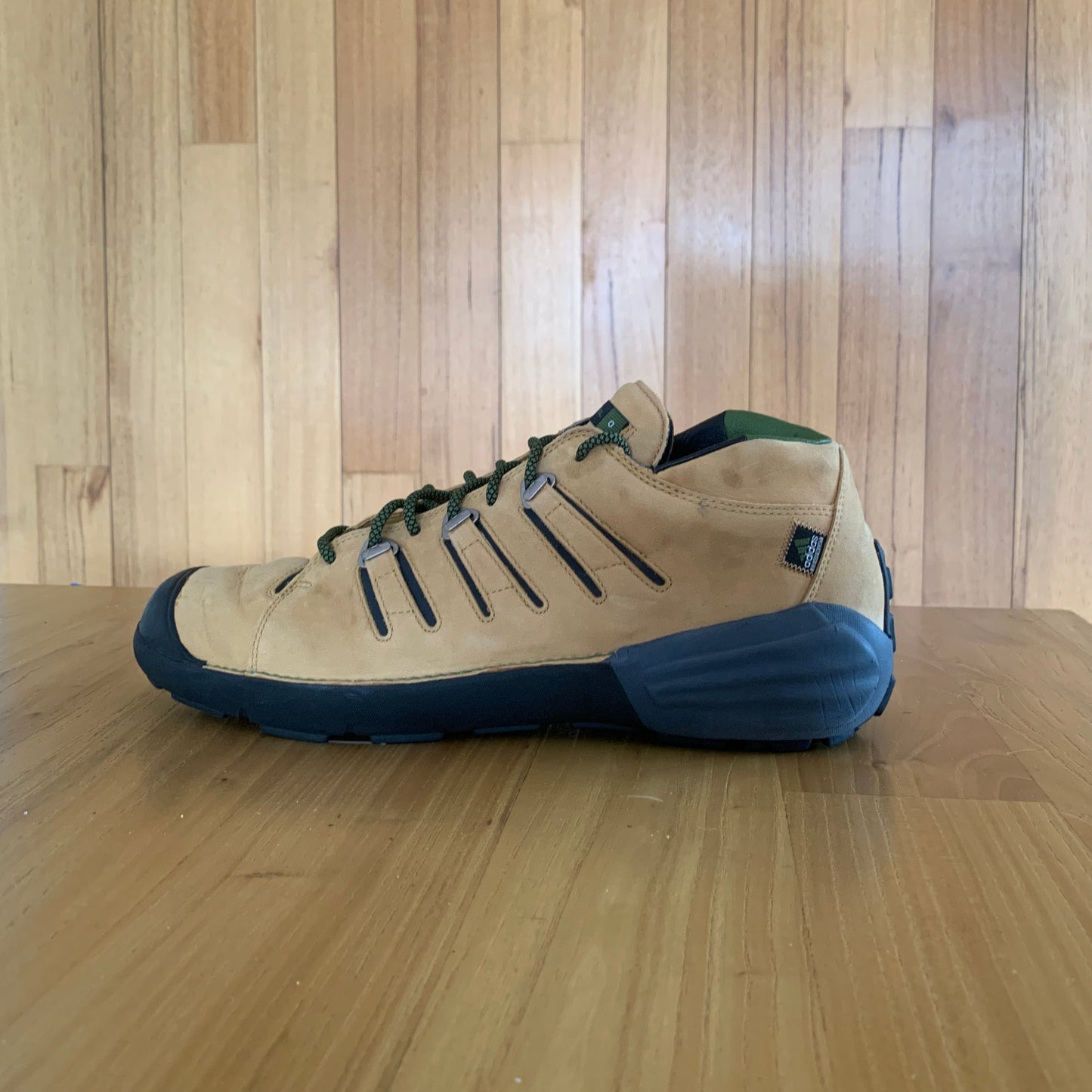 2005 Adidas Equipment EQT E 12 Lateral 0 Hiking Shoe