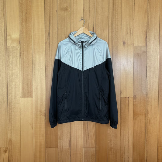 Nike Sportswear Wind-Runner Jacket - Black and Silver