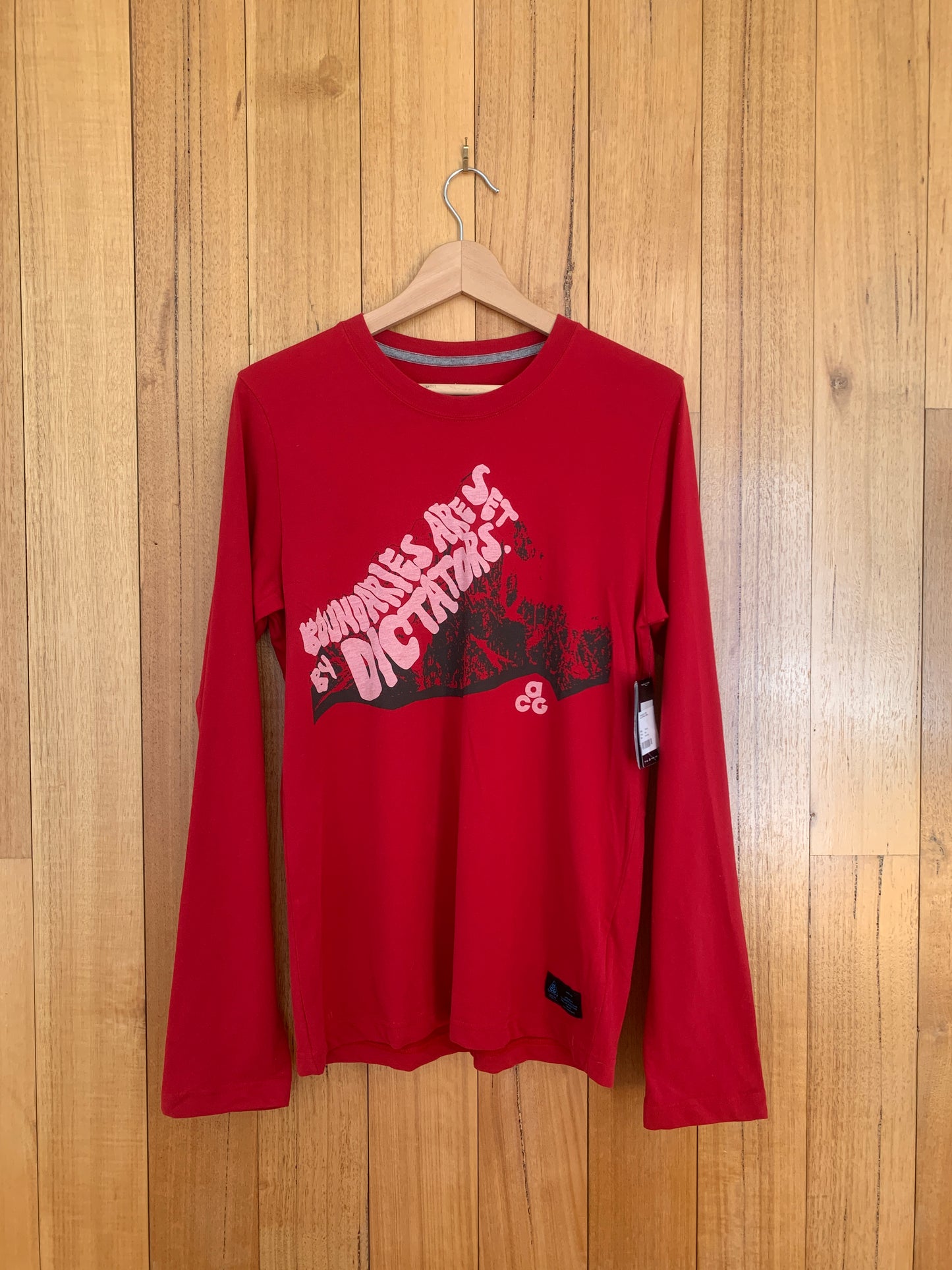 Nike ACG Boundaries are Set by Dictators Long Sleeve T-Shirt - Red