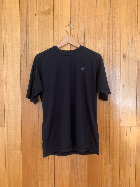 Nike ACG Small Logo T-Shirt