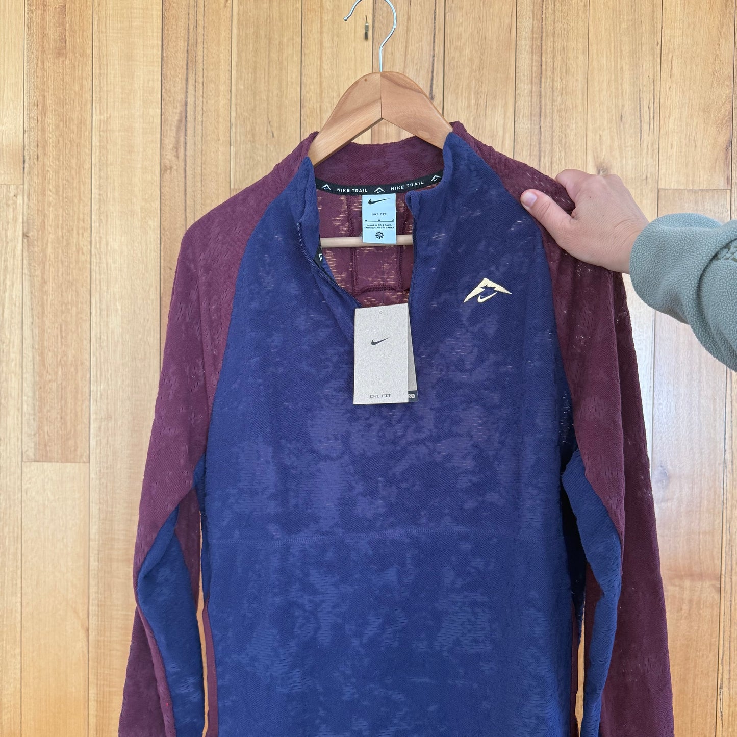 Nike Trail Dri-Fit 1/4 Zip Long Sleeve Running Top