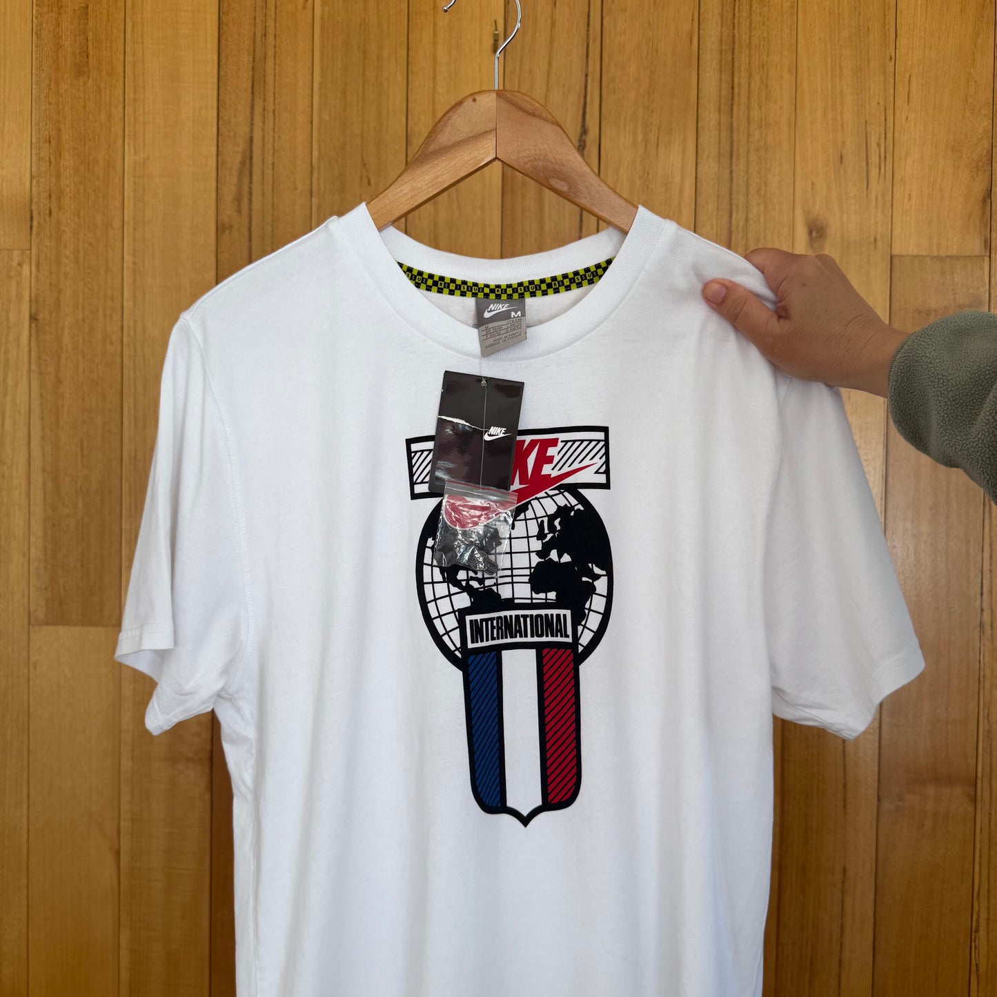 Nike Sportswear Re-Issue Nike International T-Shirt