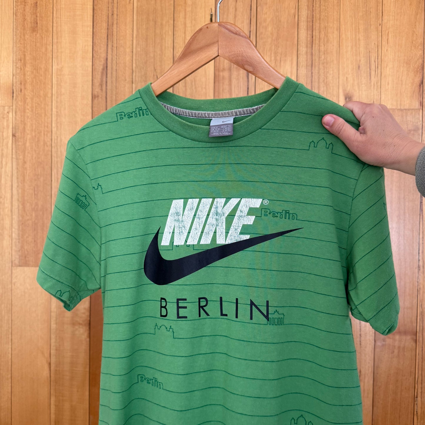 Nike Sportswear Striped 'Berlin' T-Shirt