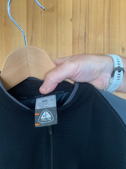 Nike ACG Long Sleeve Sphere Dry Half Zip
