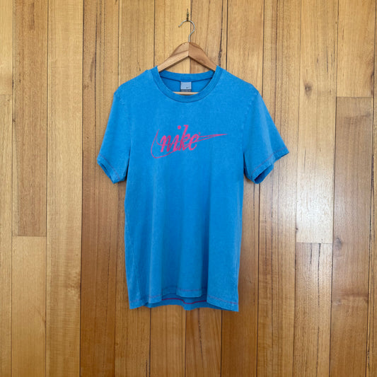 Nike Sportswear Limited Issue 'Nike Logo' T-Shirt