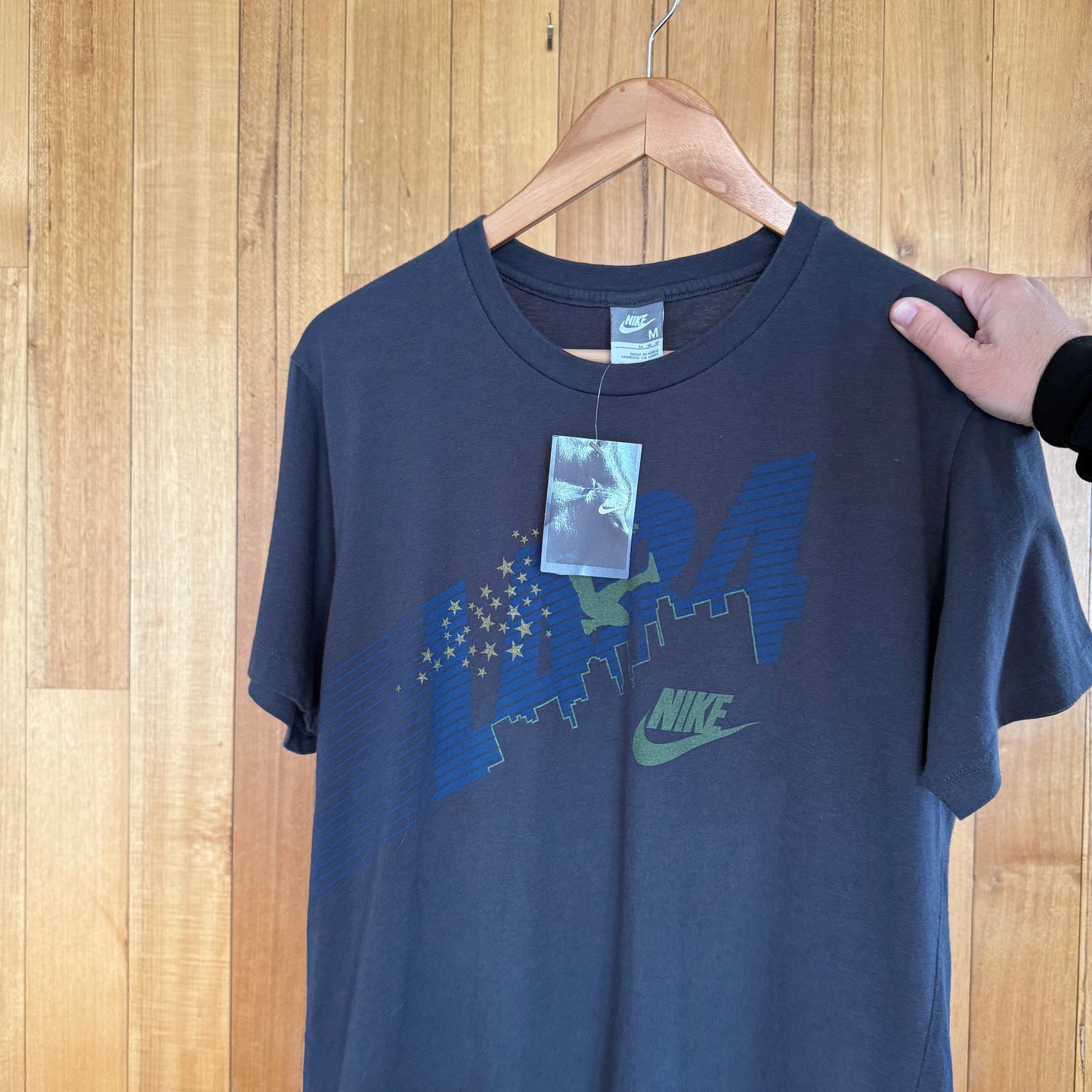 Nike Sportswear Limited Issue 'LA 84 Carl Lewis' T-Shirt - Grey