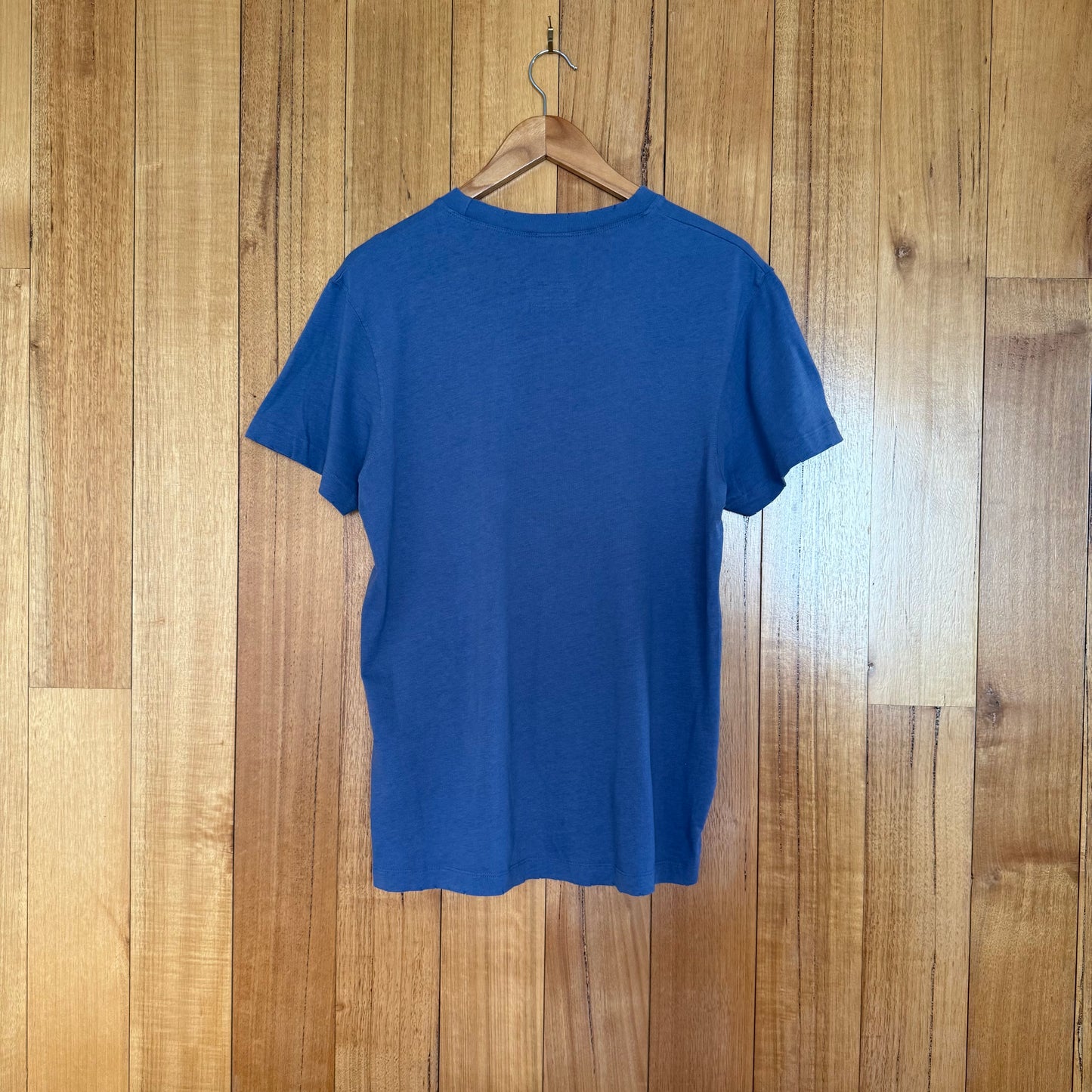 Nike Sportswear Limited Issue 'Nike Logo Graphic' T-Shirt