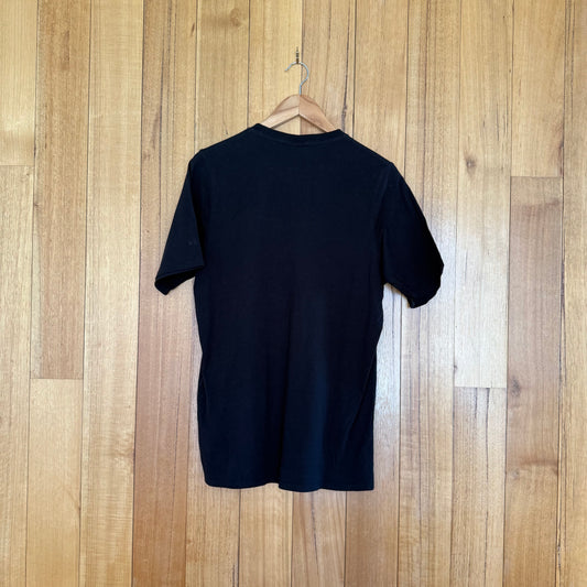 Nike Sportswear Stadium Graphic T-Shirt